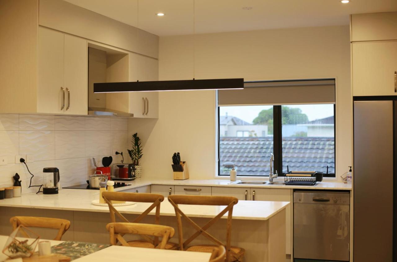 Cozy And Comfortable, Sunny Three-Storey Building Auckland Dış mekan fotoğraf